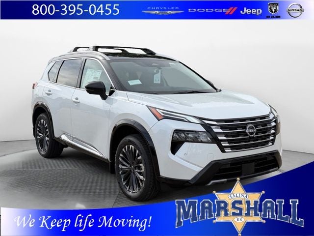 2026 Nissan Rogue Platinum in Everest White Pearl/Super Black — front three-quarter view